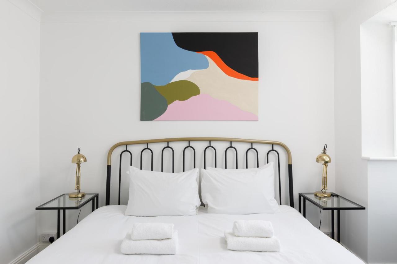 Beachside Retreat 2-Bedroom Gem With Free Private Parking & Outdoor Space Hove Exterior foto
